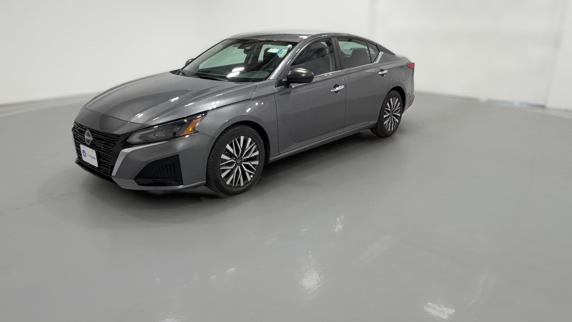 2025 Nissan Altima vehicle photo