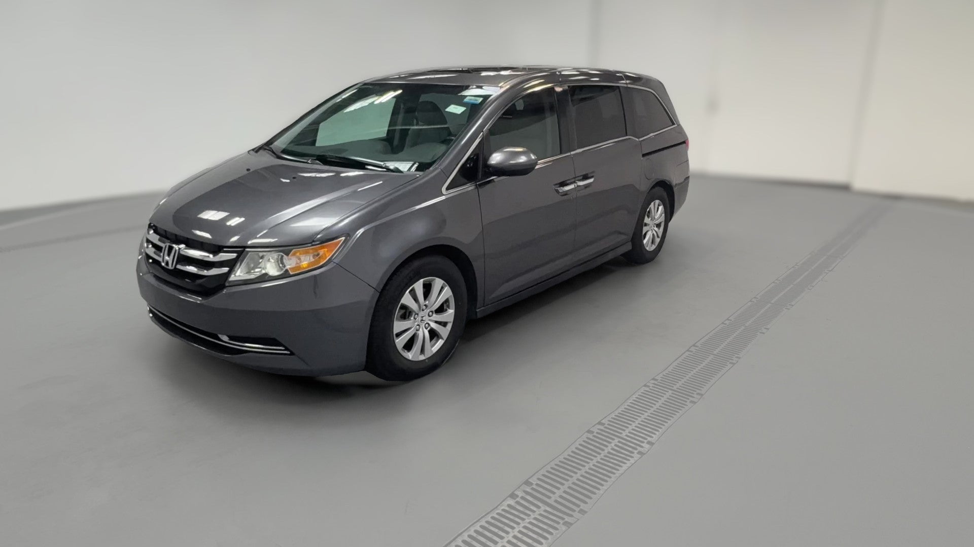 2016 Honda Odyssey vehicle photo