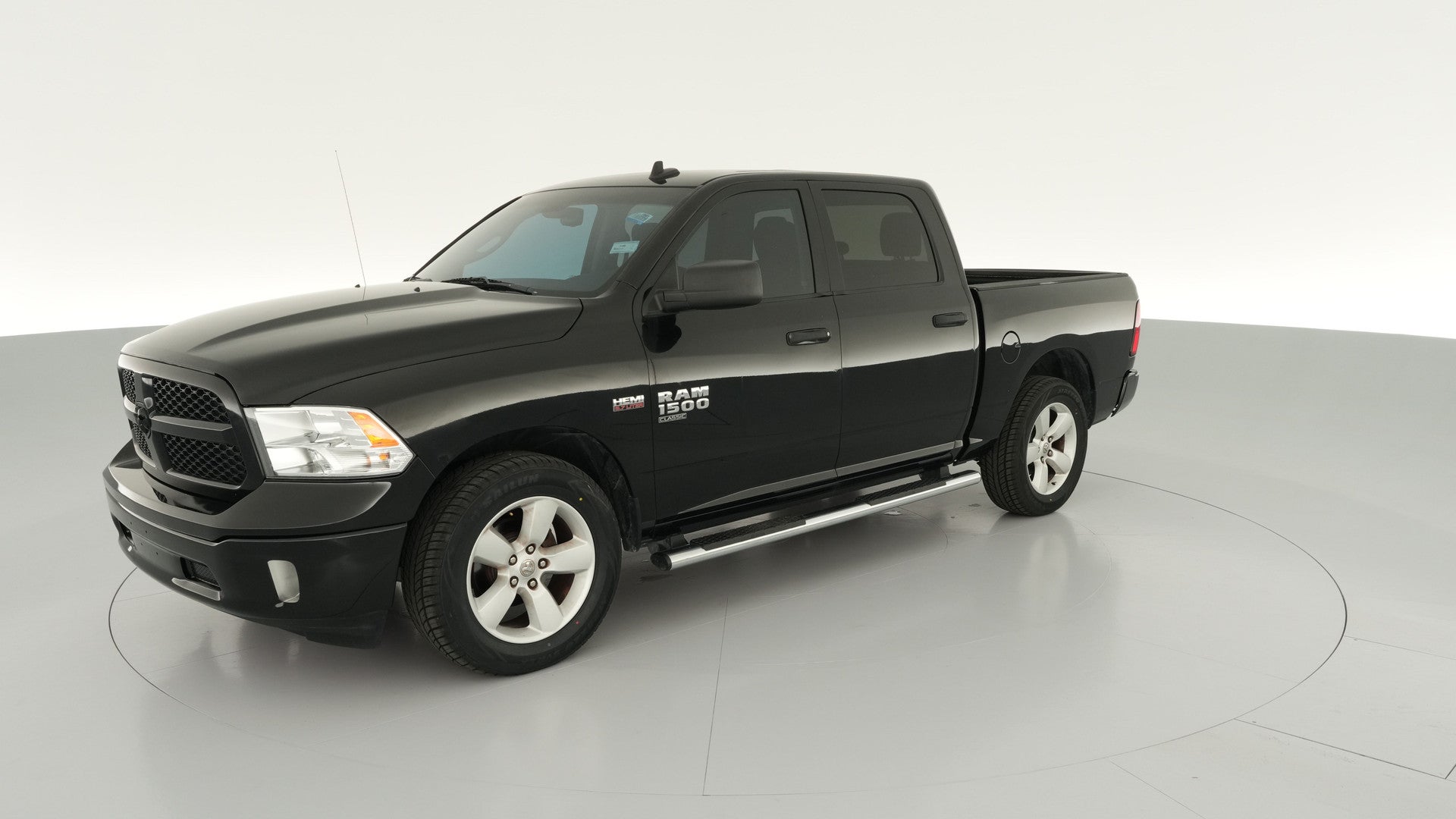 2021 Ram 1500 Classic Crew Cab vehicle photo