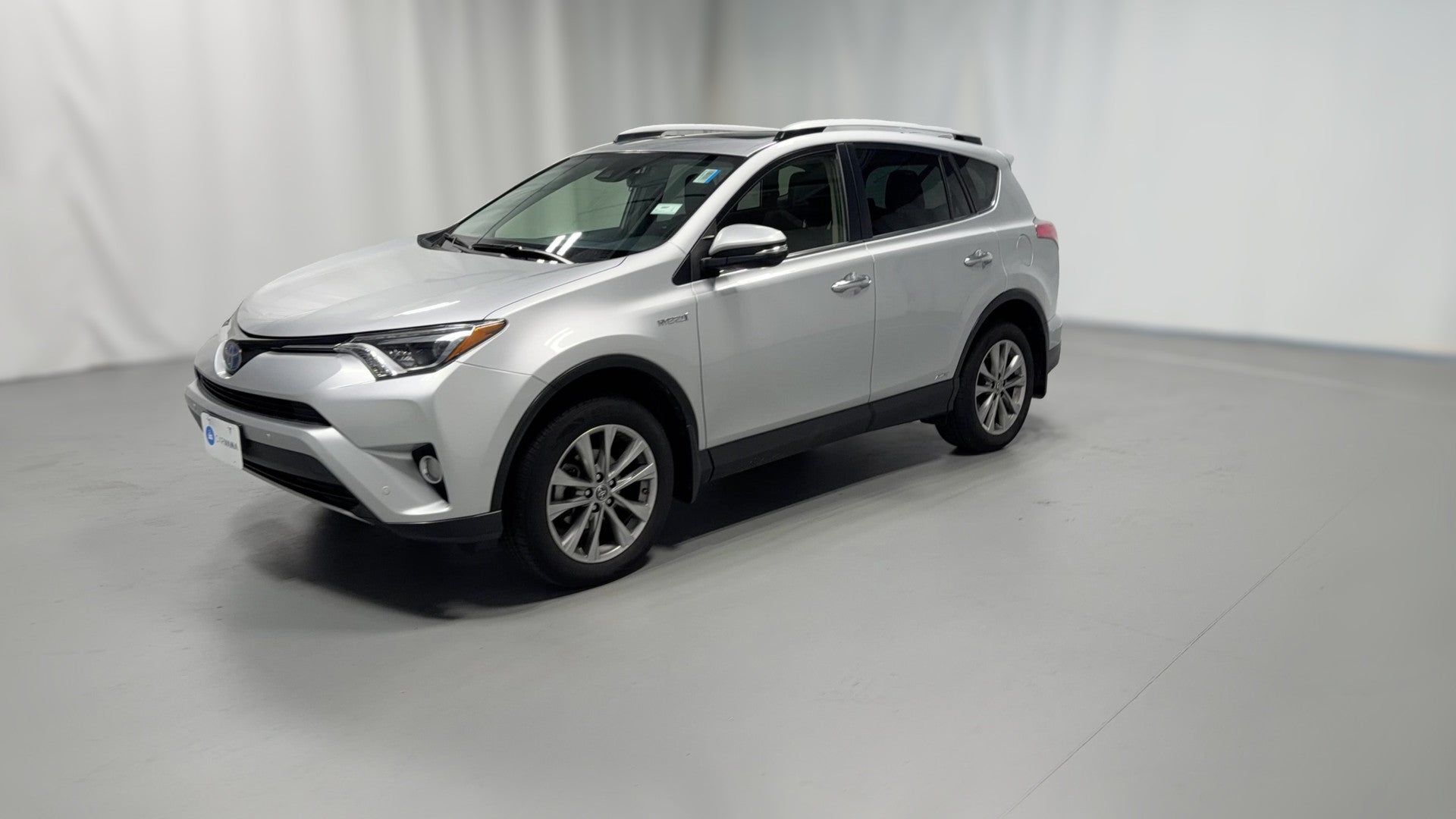 2016 Toyota RAV4 vehicle photo