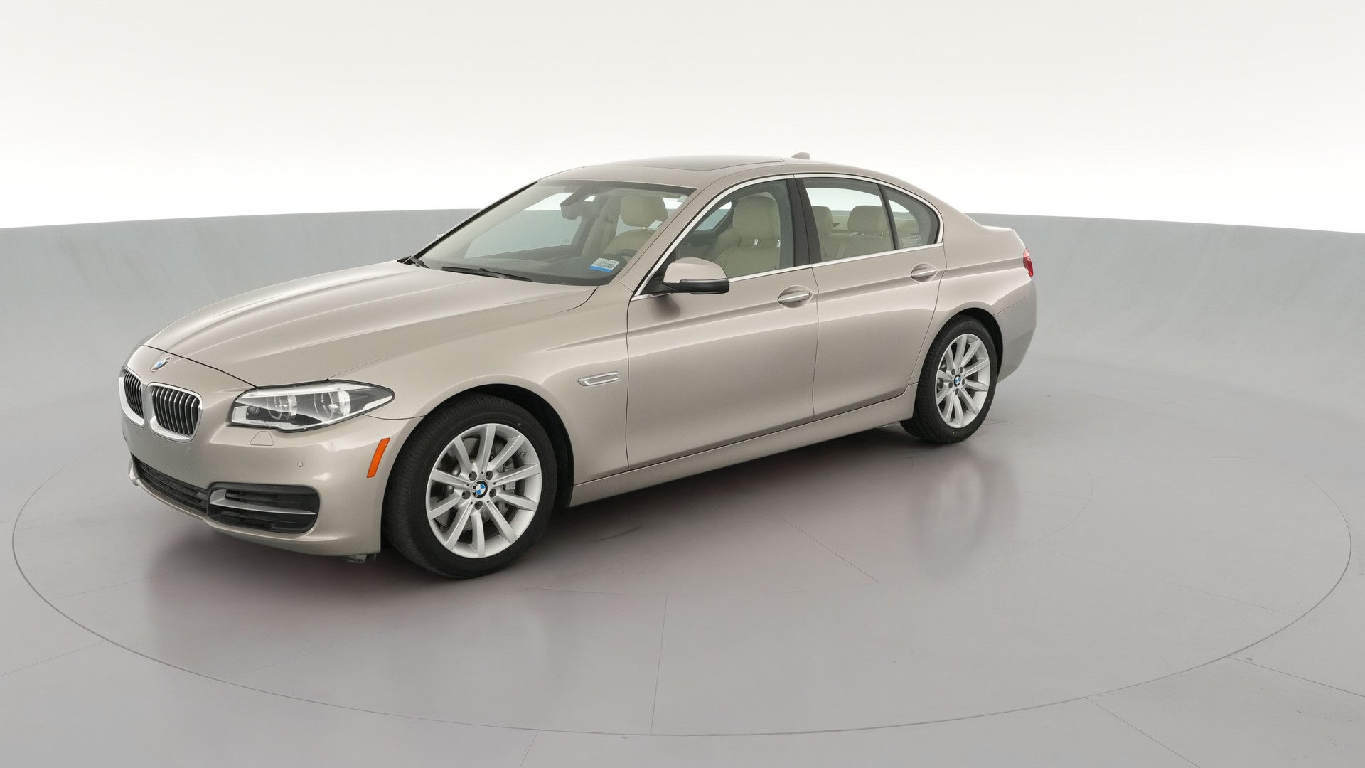 2014 BMW 5 Series vehicle photo