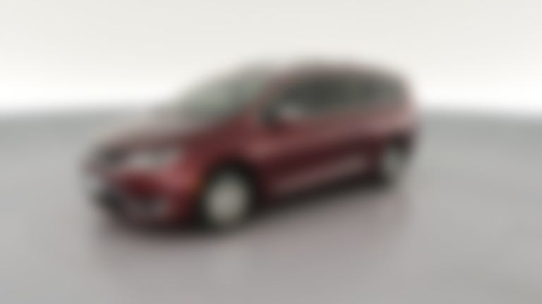 2018 Chrysler Pacifica Hybrid vehicle photo