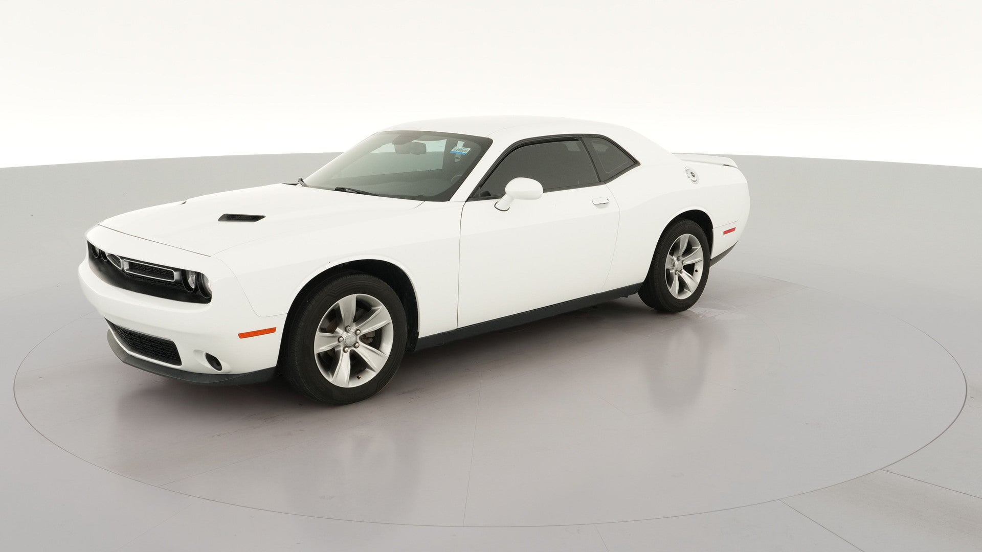 2019 Dodge Challenger vehicle photo