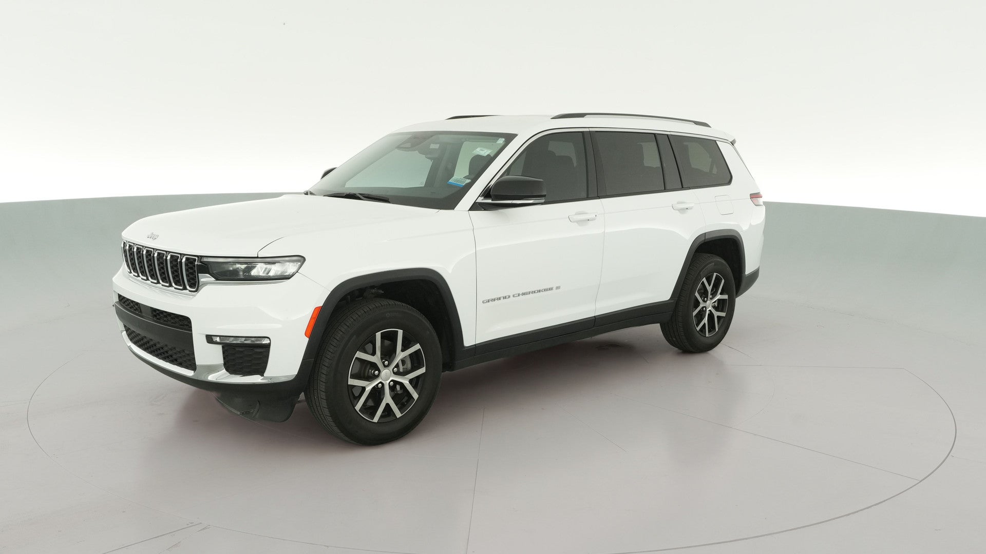 2023 Jeep Grand Cherokee L vehicle photo