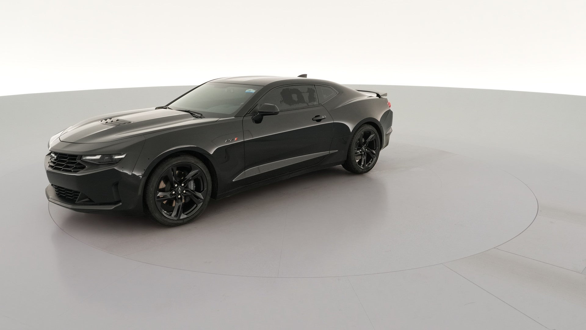 2024 Chevrolet Camaro vehicle photo