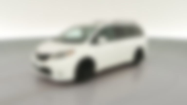 2016 Toyota Sienna vehicle photo