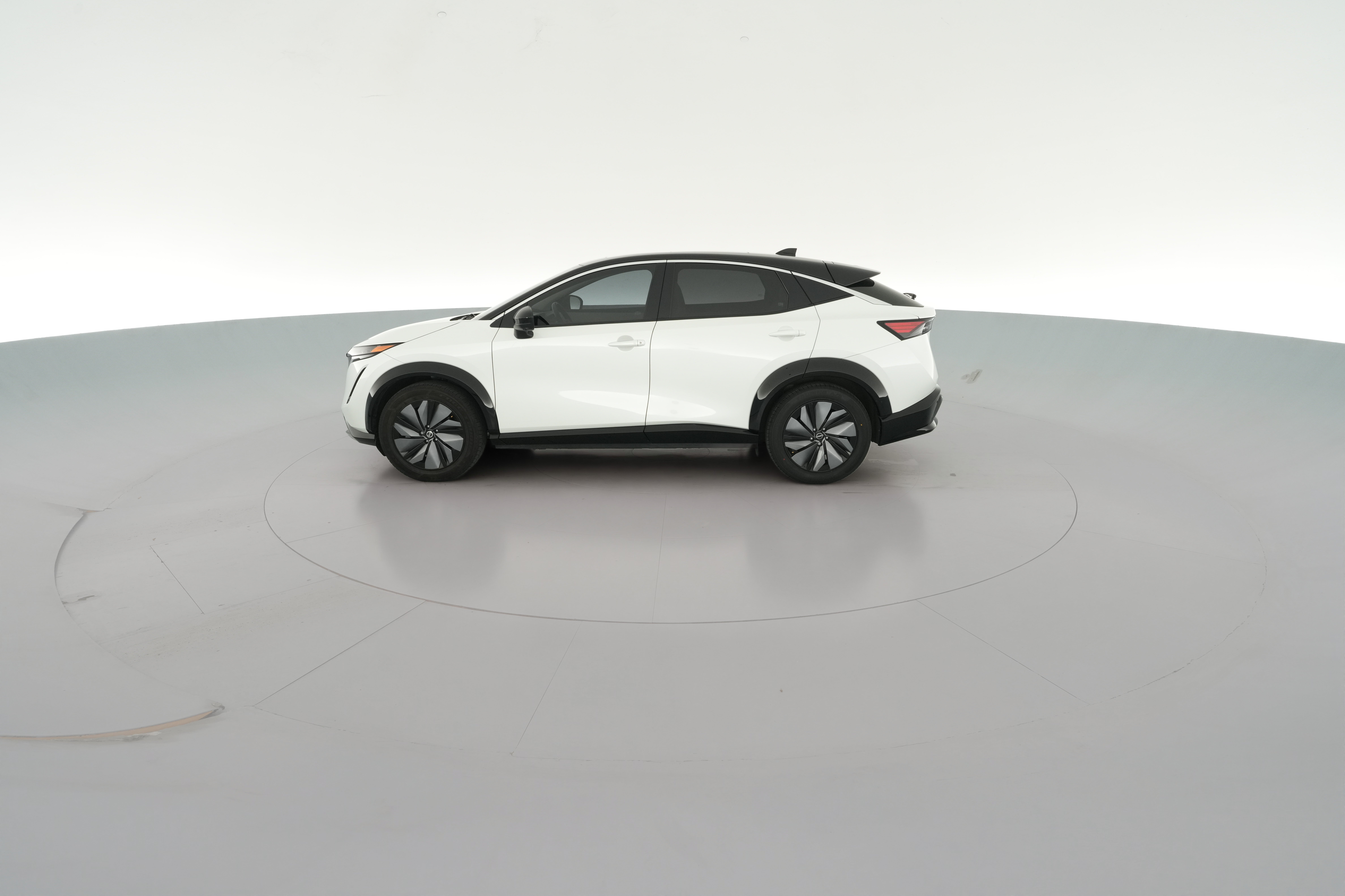 2023 Nissan Ariya Evolve+ - Photo 34