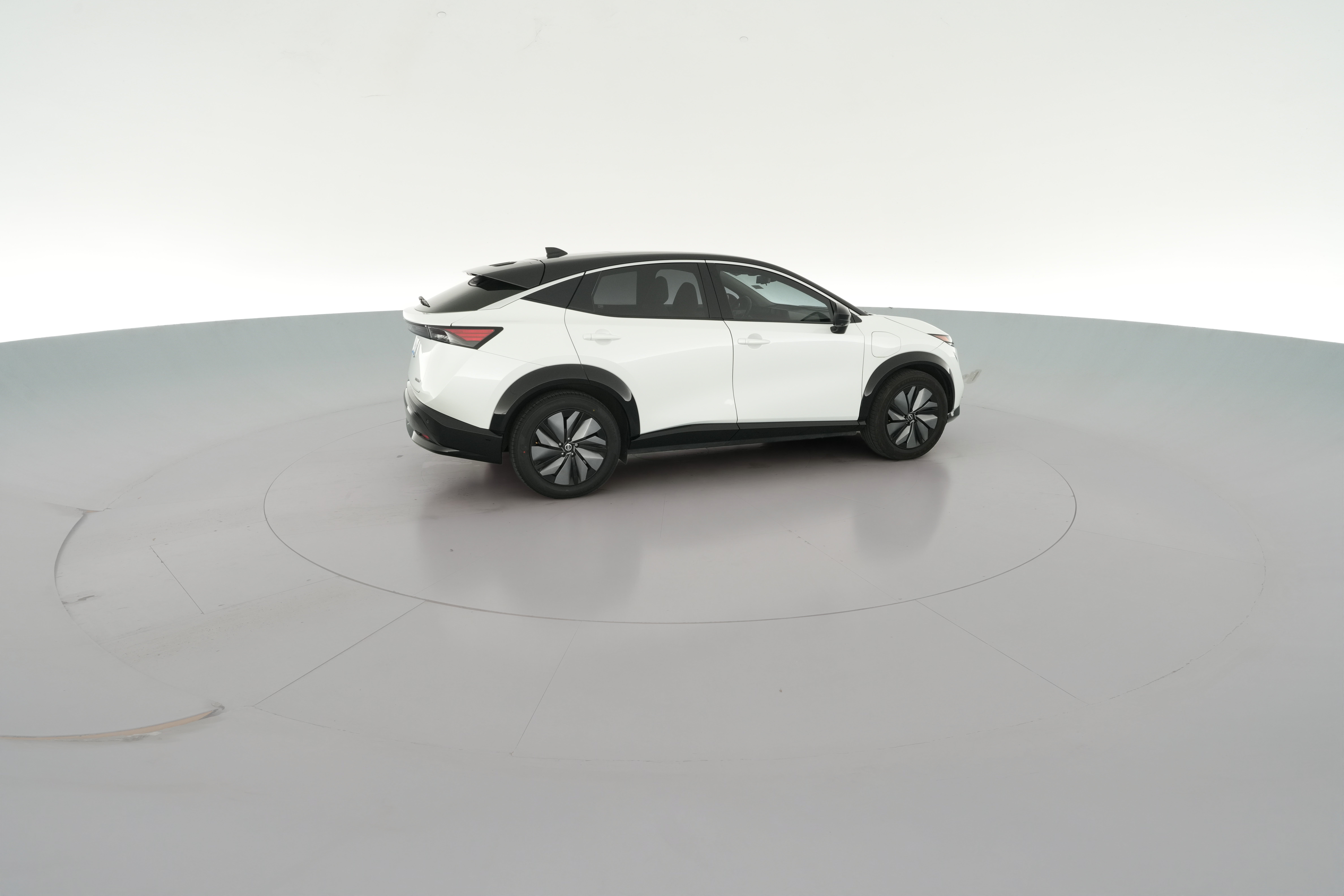 2023 Nissan Ariya Evolve+ - Photo 41