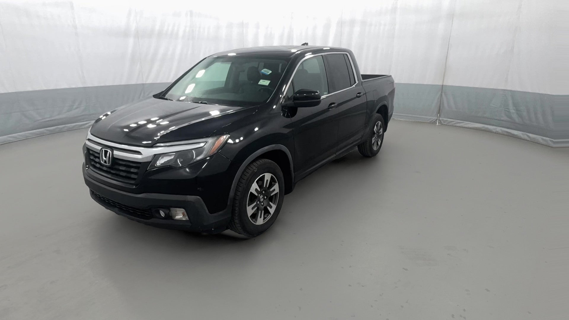 2019 Honda Ridgeline vehicle photo