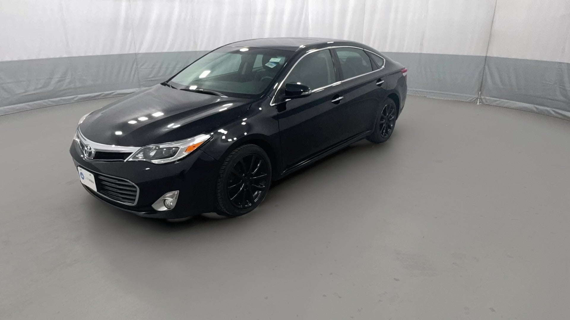 2013 Toyota Avalon vehicle photo