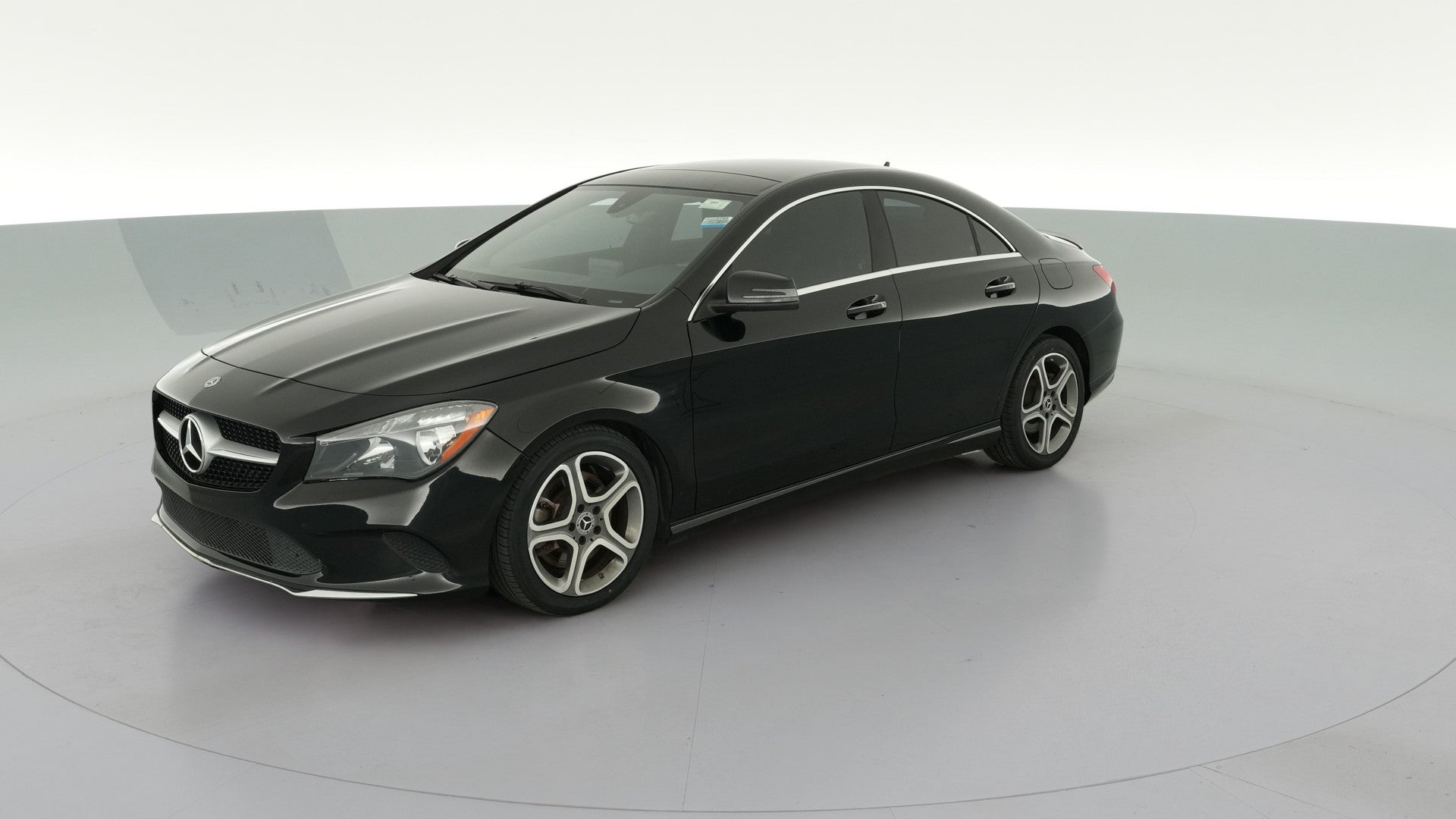 2018 Mercedes-Benz CLA vehicle photo