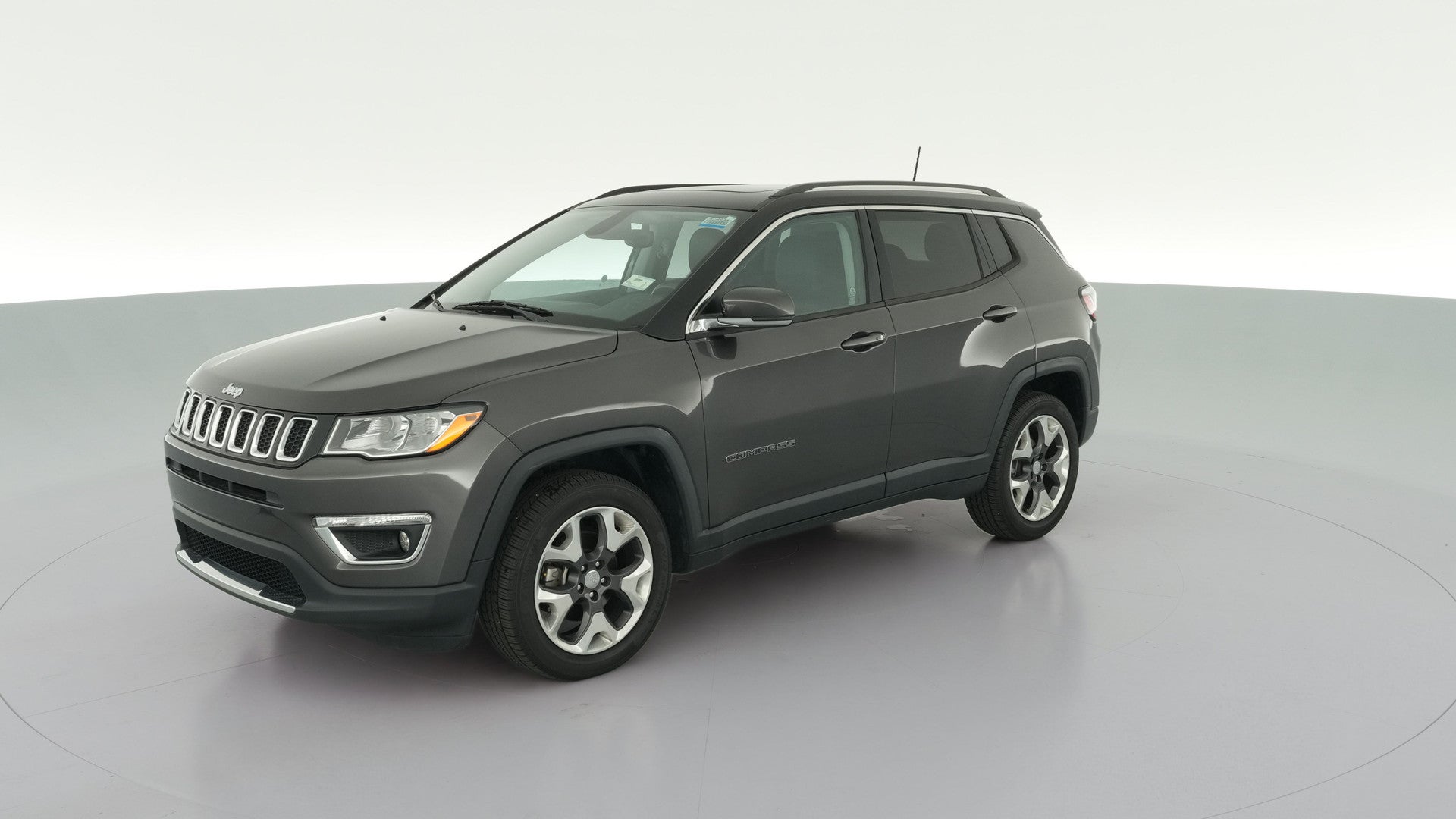 2018 Jeep Compass vehicle photo
