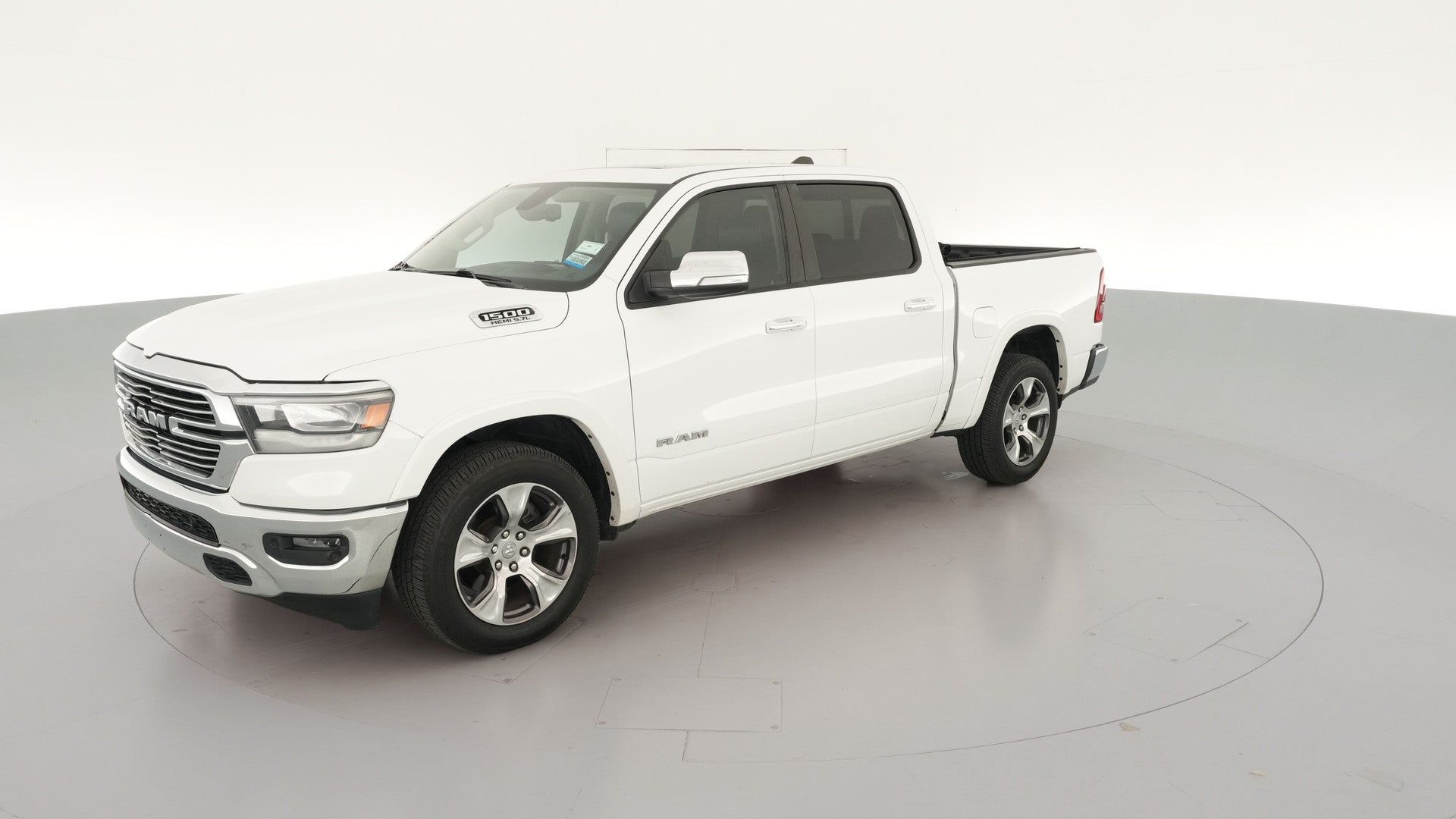 2020 Ram 1500 Crew Cab vehicle photo