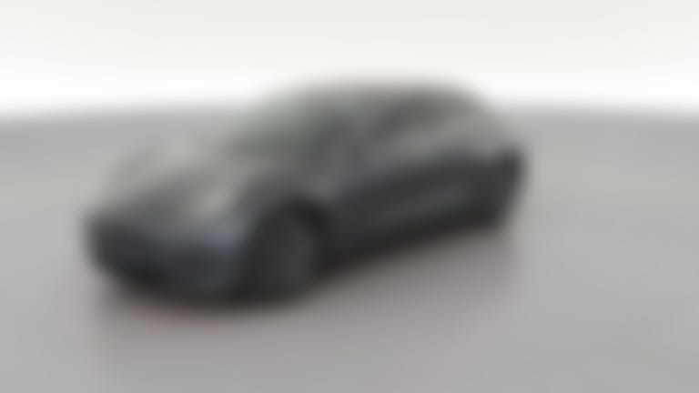 2018 Tesla Model 3 vehicle photo