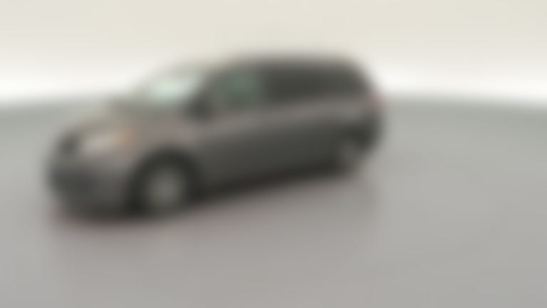 2018 Toyota Sienna vehicle photo