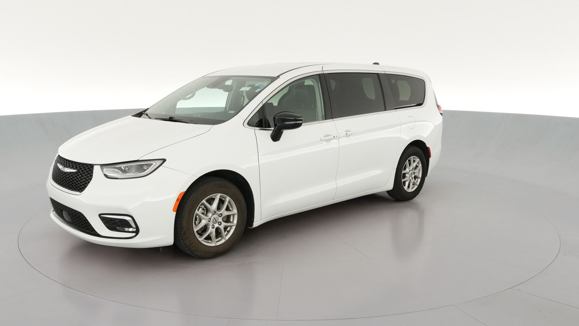 2024 Chrysler Pacifica vehicle photo