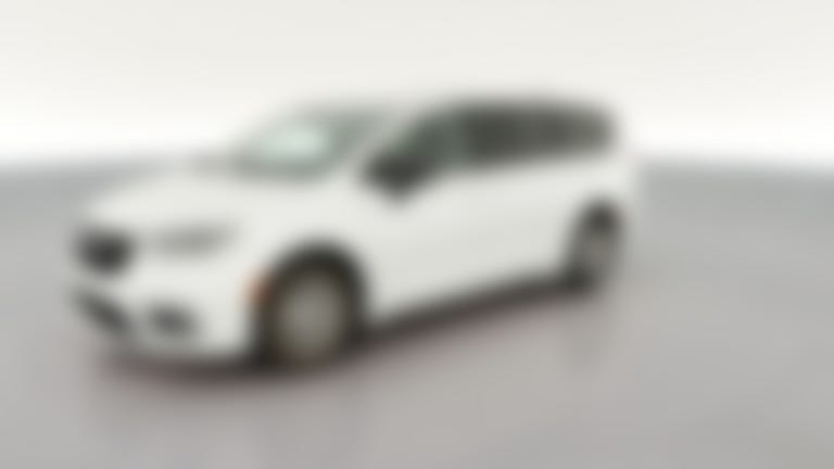 2024 Chrysler Pacifica vehicle photo