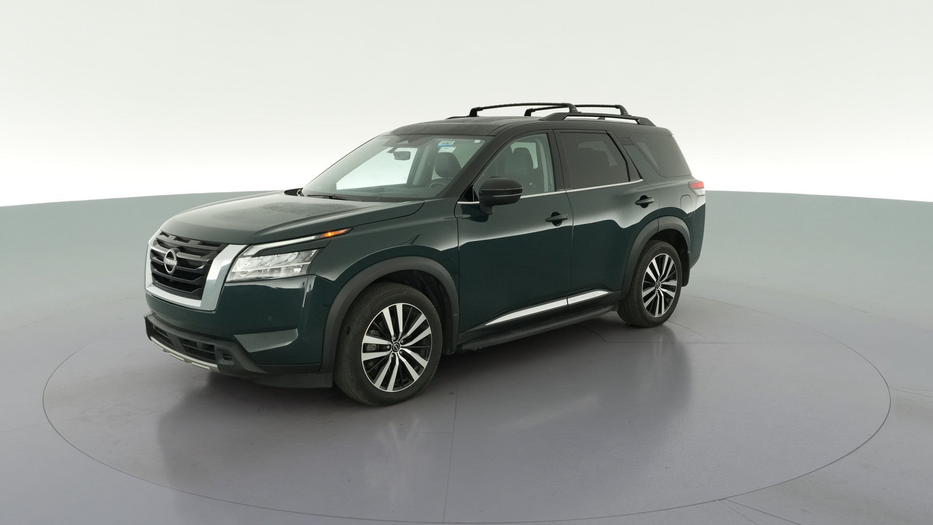 2024 Nissan Pathfinder vehicle photo