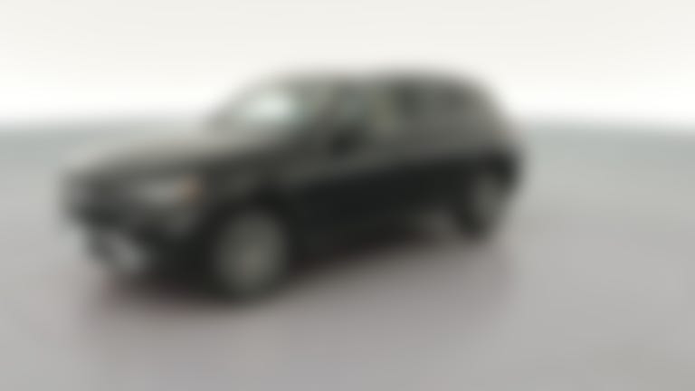 2025 Mercedes-Benz GLC vehicle photo
