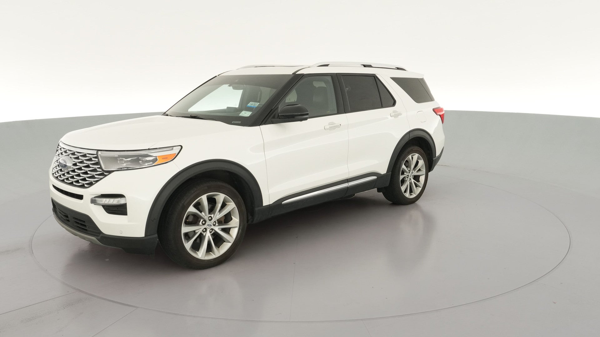 2021 Ford Explorer vehicle photo