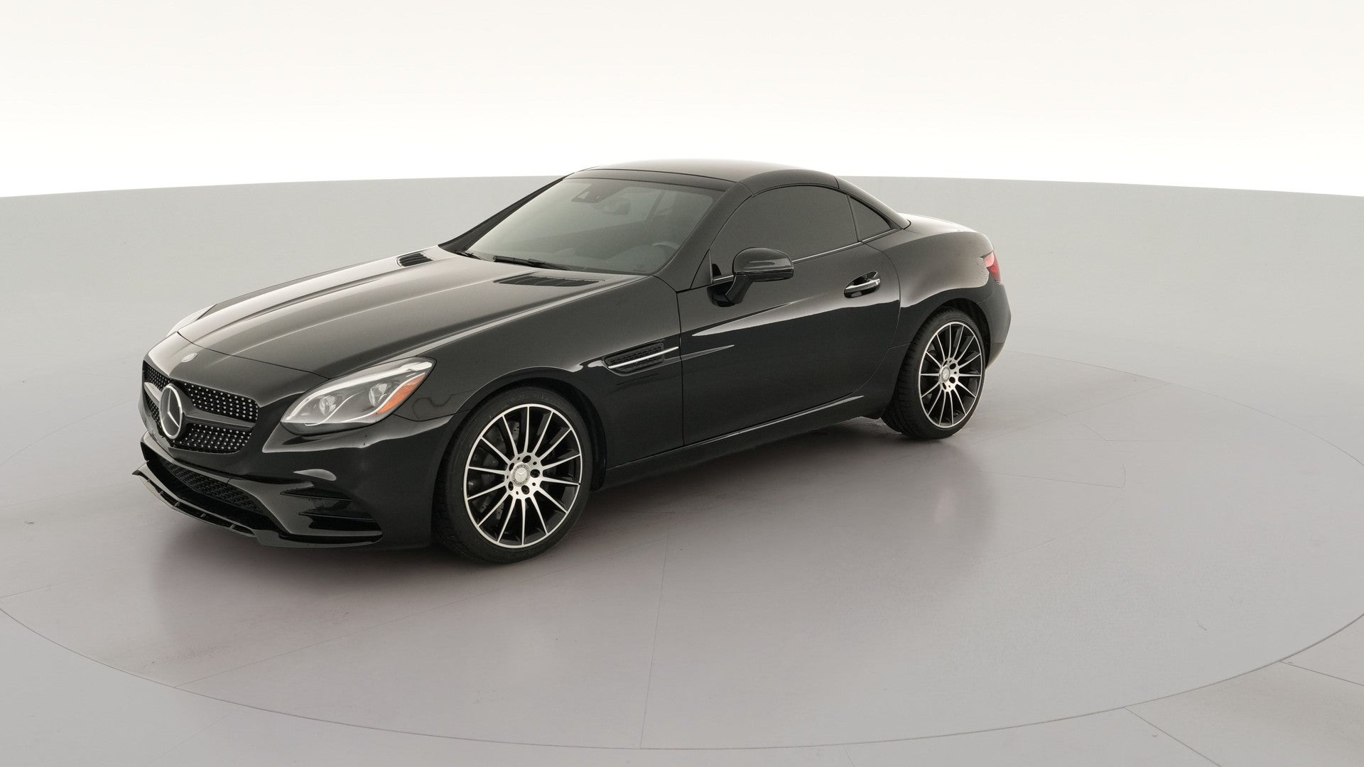 2017 Mercedes-Benz SLC vehicle photo