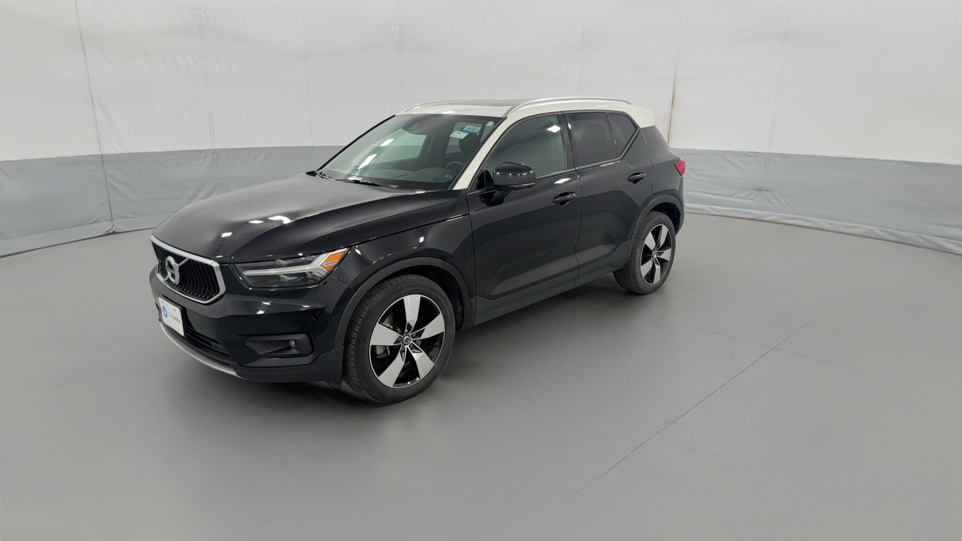 2020 Volvo XC40 vehicle photo