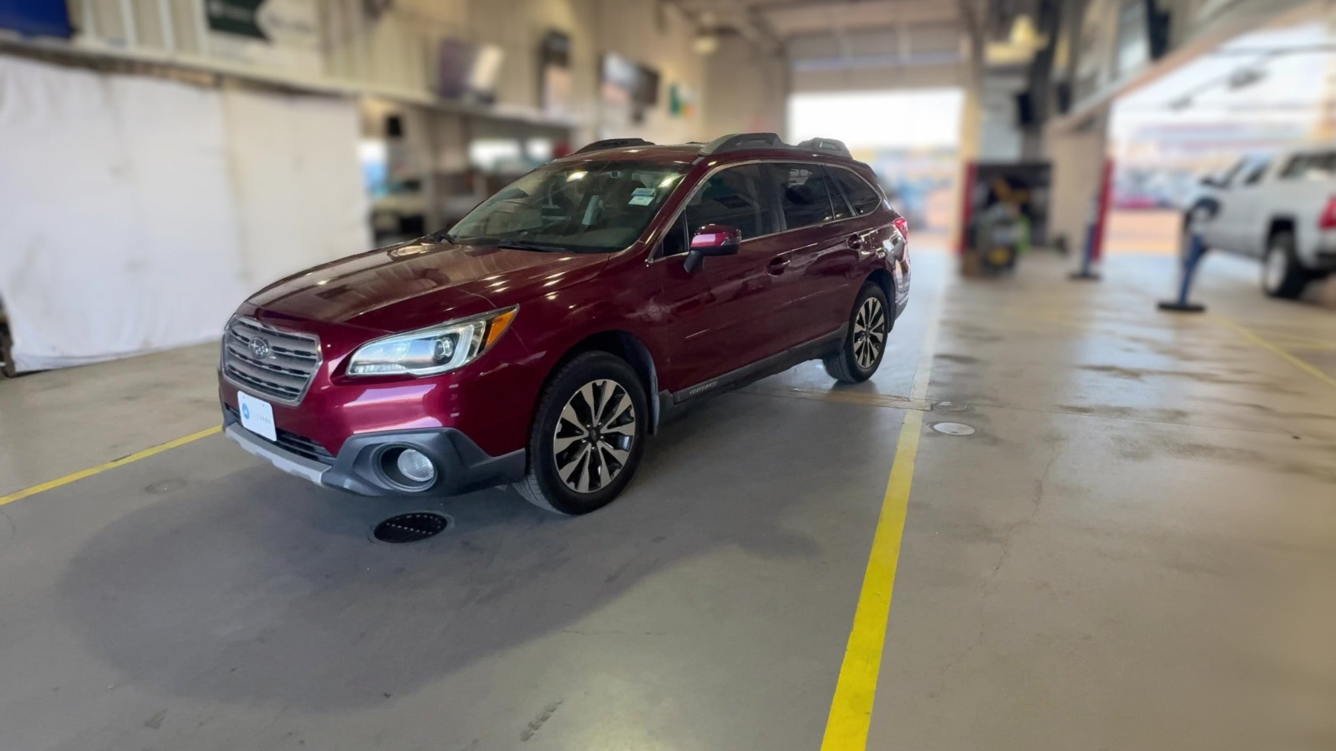2016 Subaru Outback vehicle photo