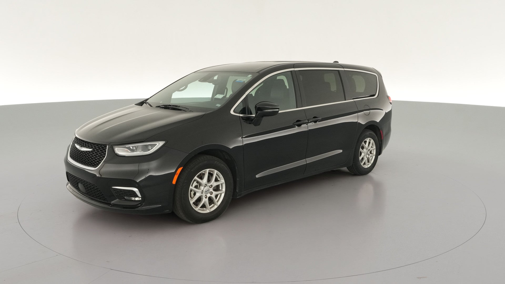 2025 Chrysler Pacifica vehicle photo