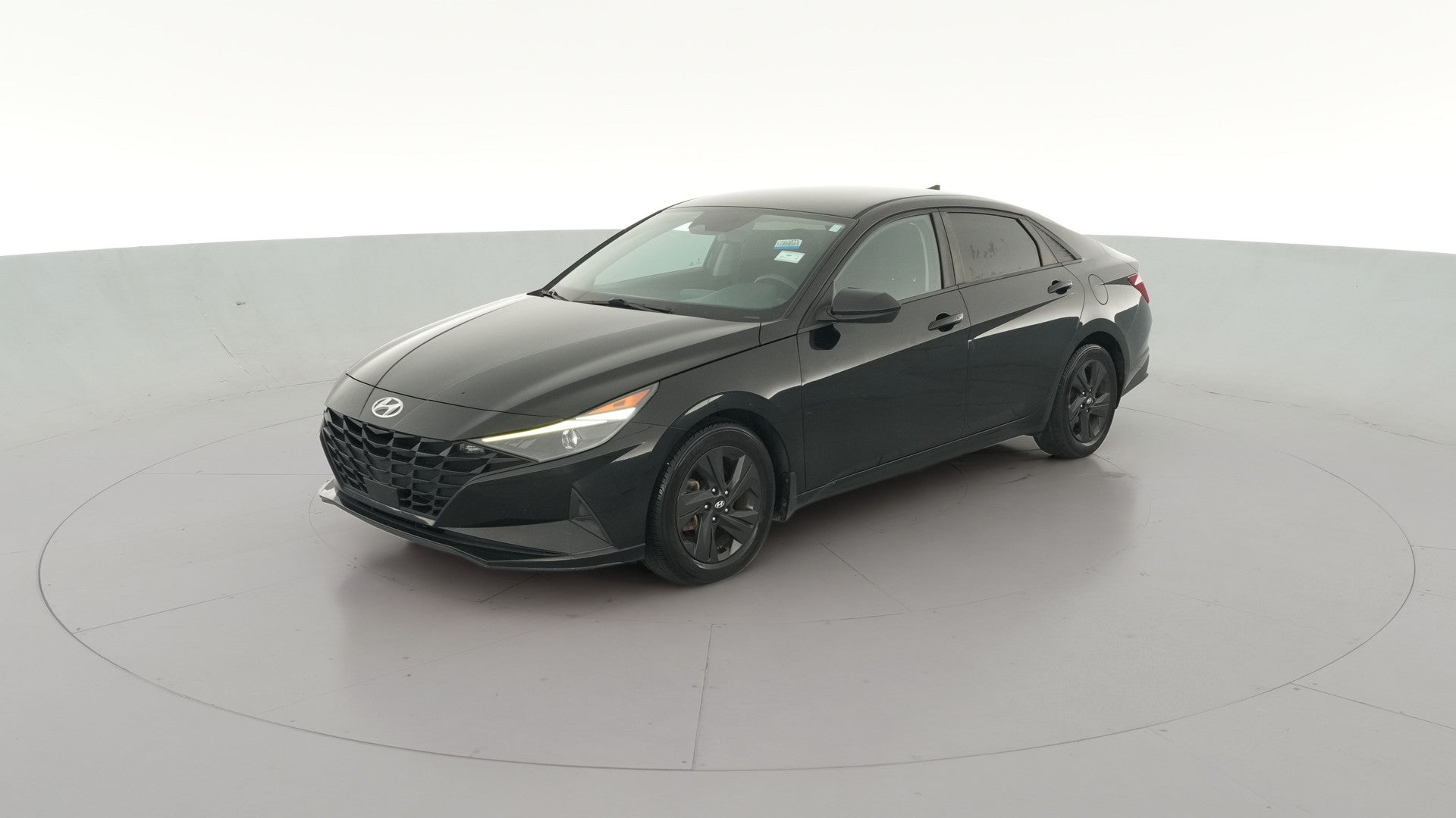 2021 Hyundai Elantra vehicle photo