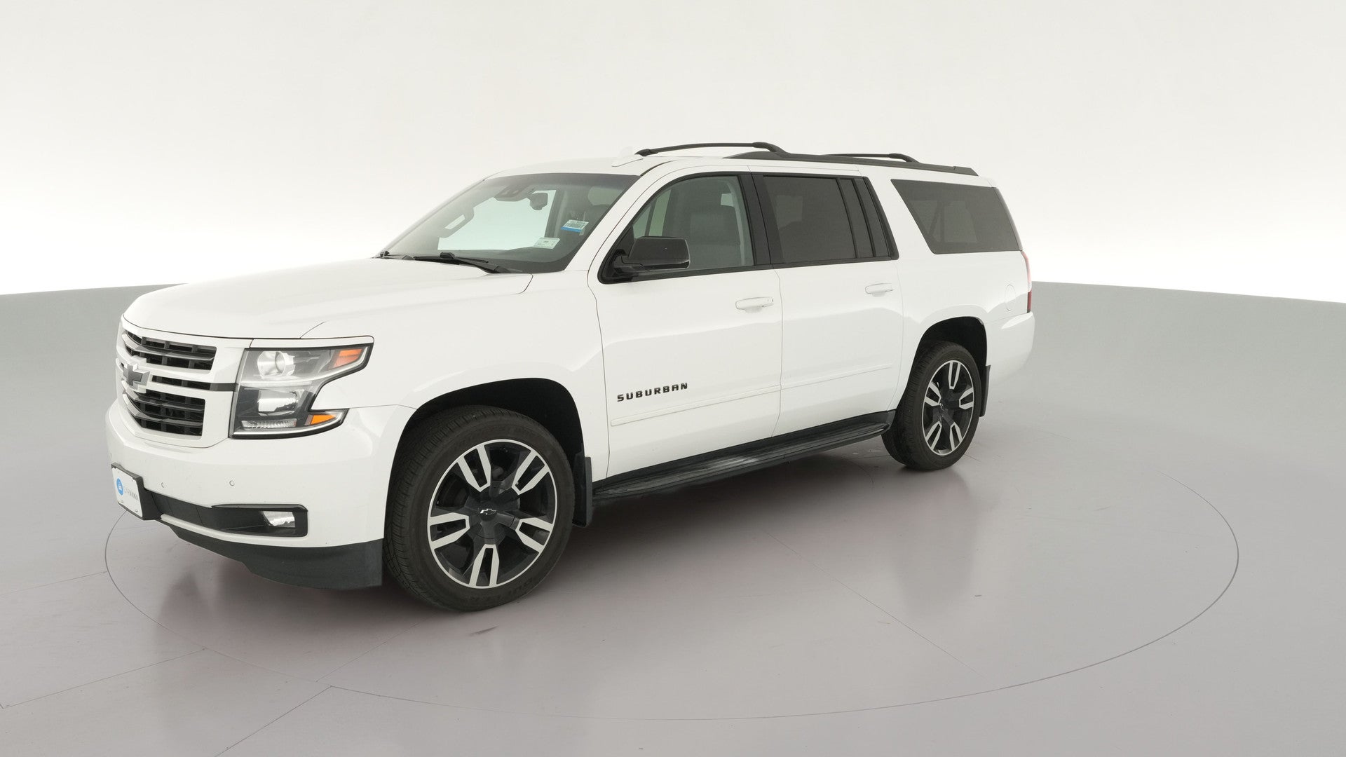 2018 Chevrolet Suburban vehicle photo