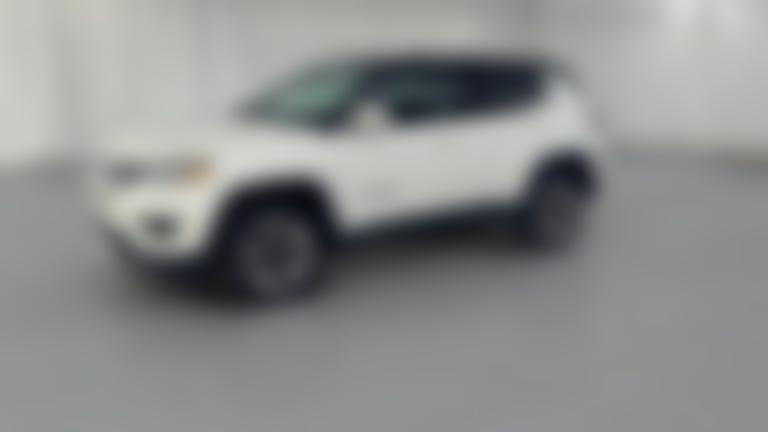 2018 Jeep Compass vehicle photo