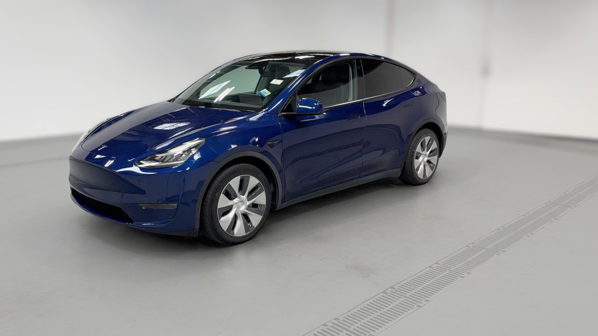 2020 Tesla Model Y vehicle photo