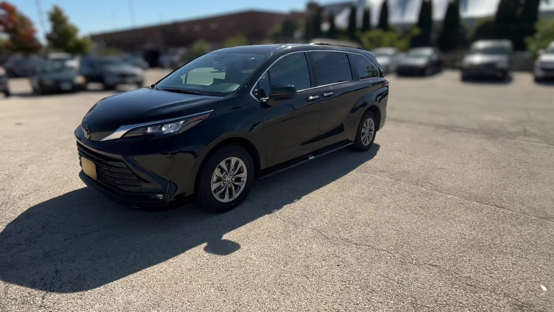 2026 Toyota Sienna vehicle photo