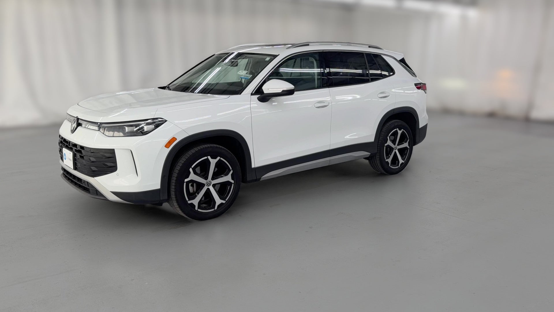 2025 Volkswagen Tiguan vehicle photo