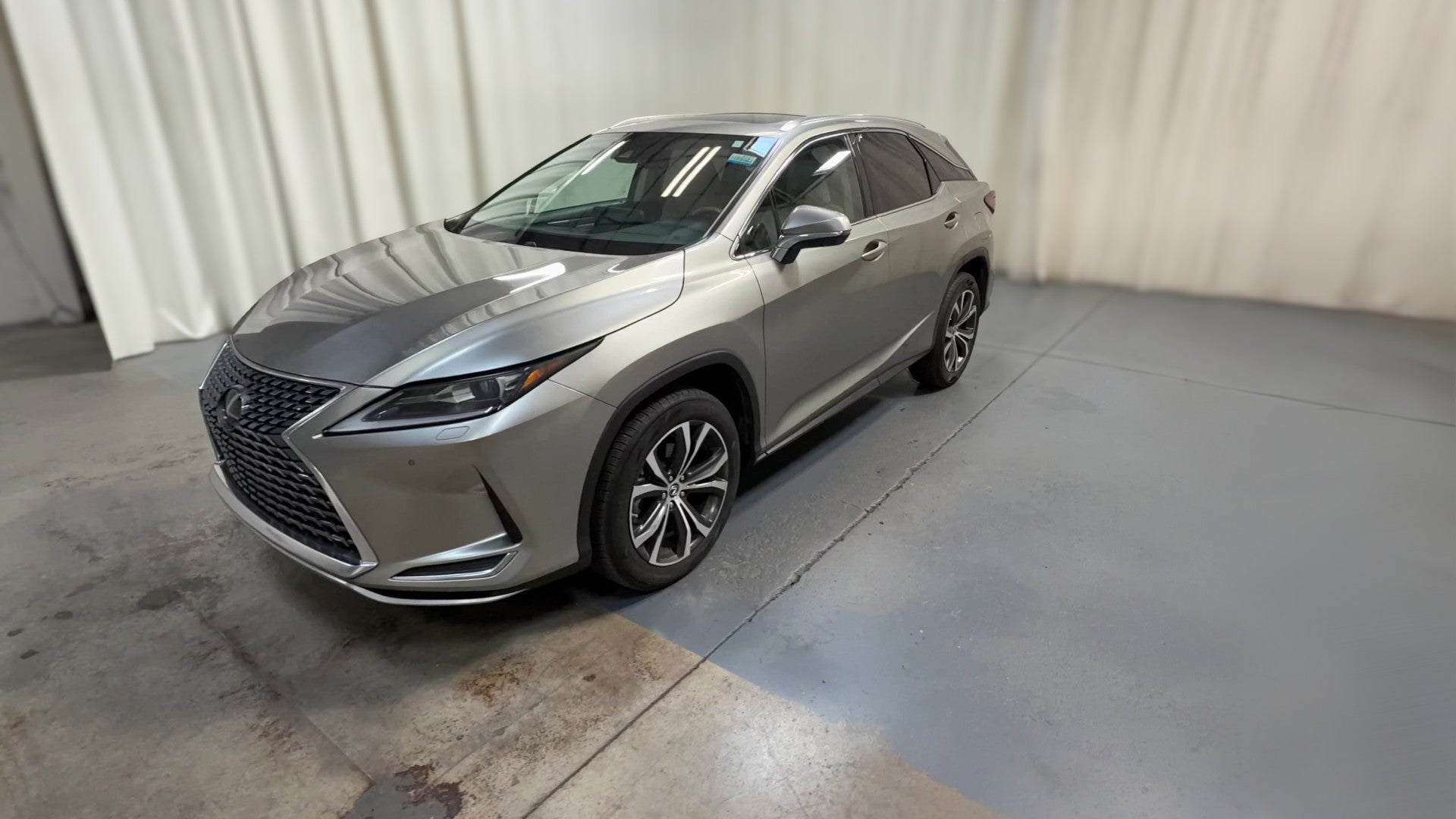 2022 Lexus RX vehicle photo