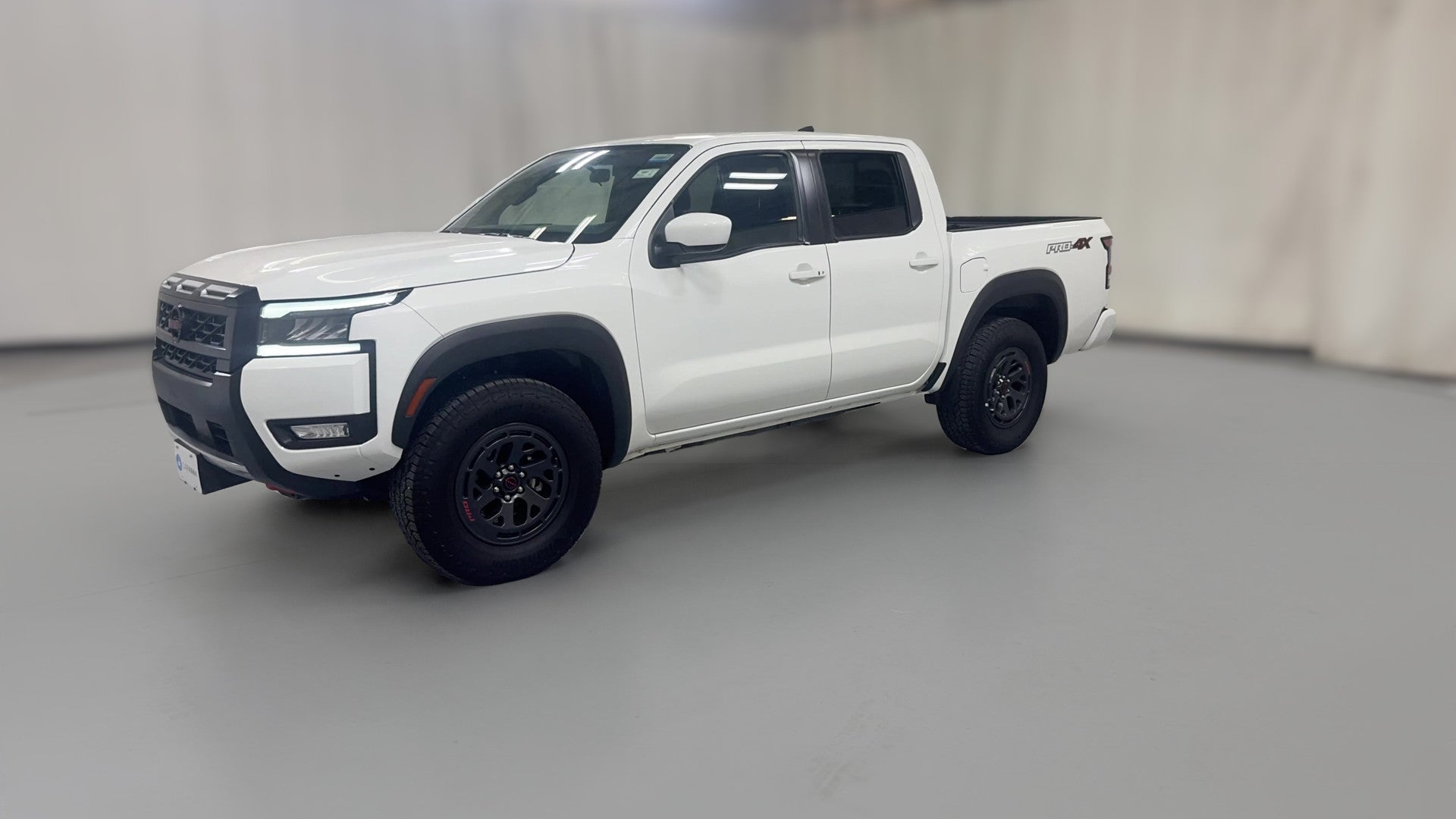 2026 Nissan Frontier Crew Cab vehicle photo