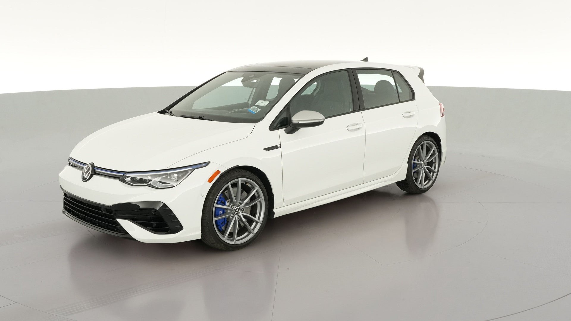 2024 Volkswagen Golf R vehicle photo