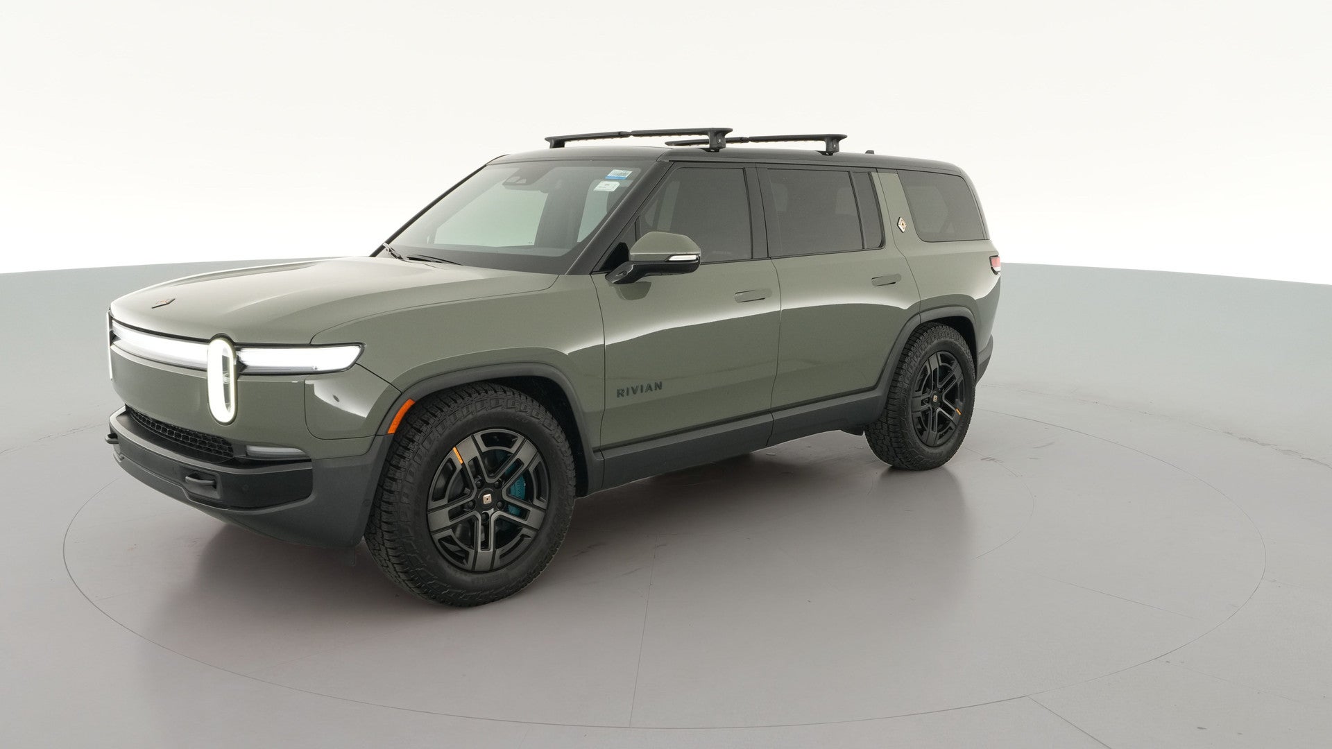 2026 Rivian R1S vehicle photo