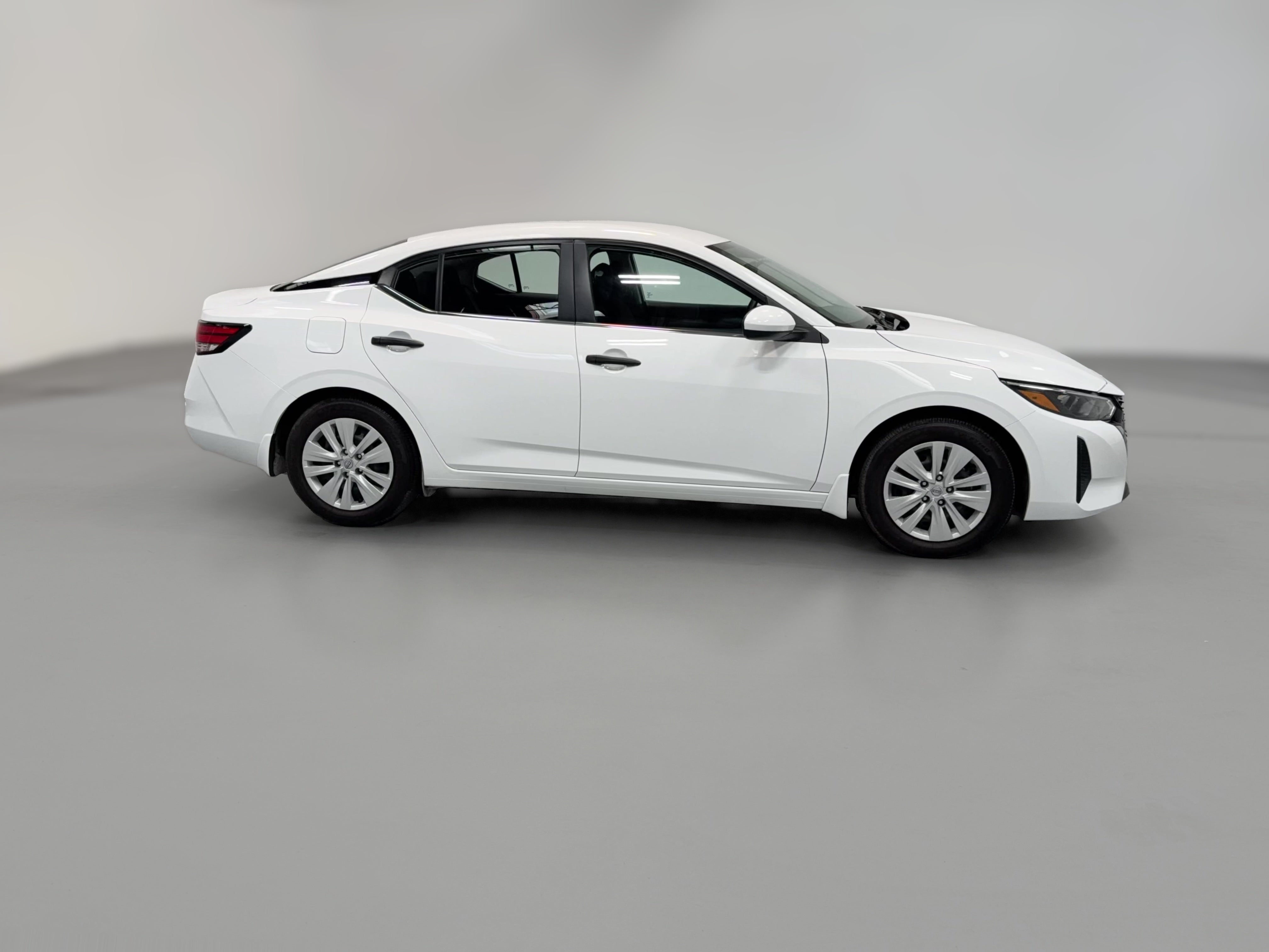 2025 Nissan Sentra S - Photo 32