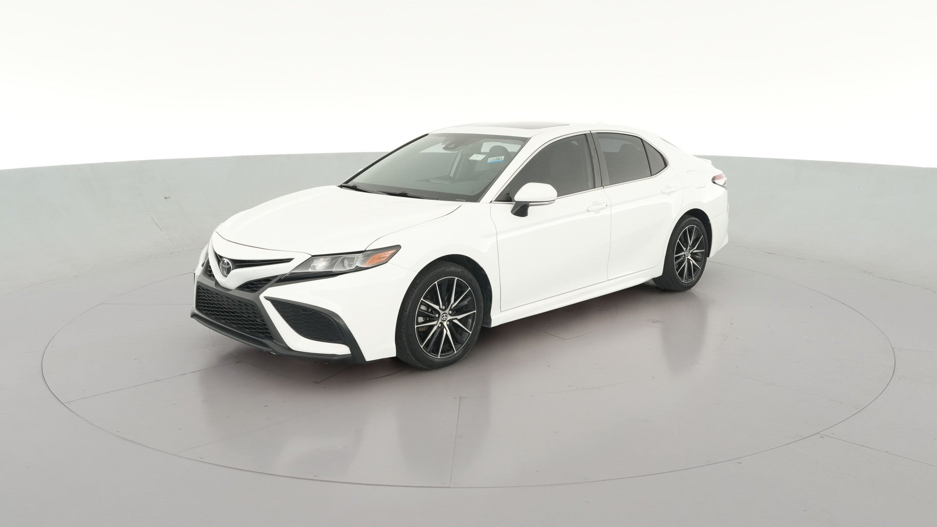 2024 Toyota Camry vehicle photo