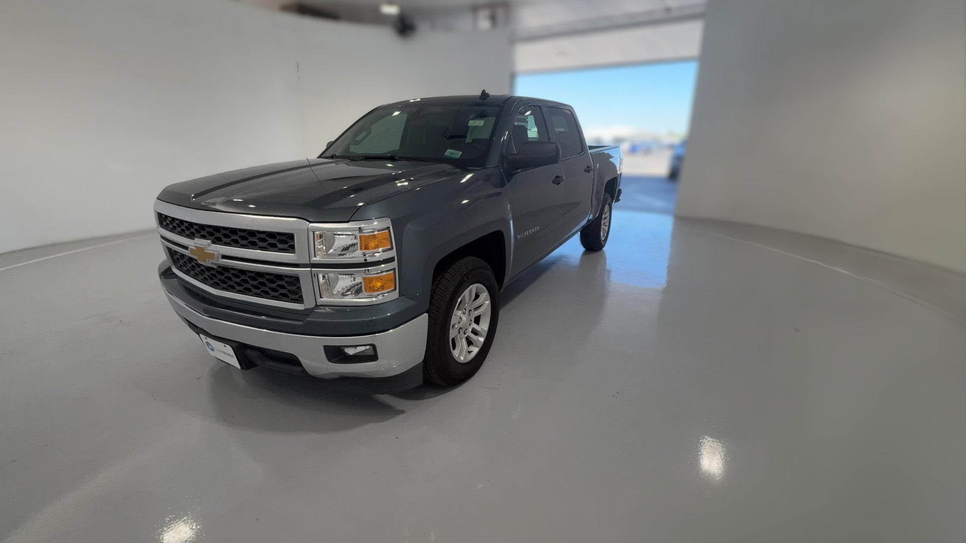 2014 Chevrolet Silverado 1500 Crew Cab vehicle photo