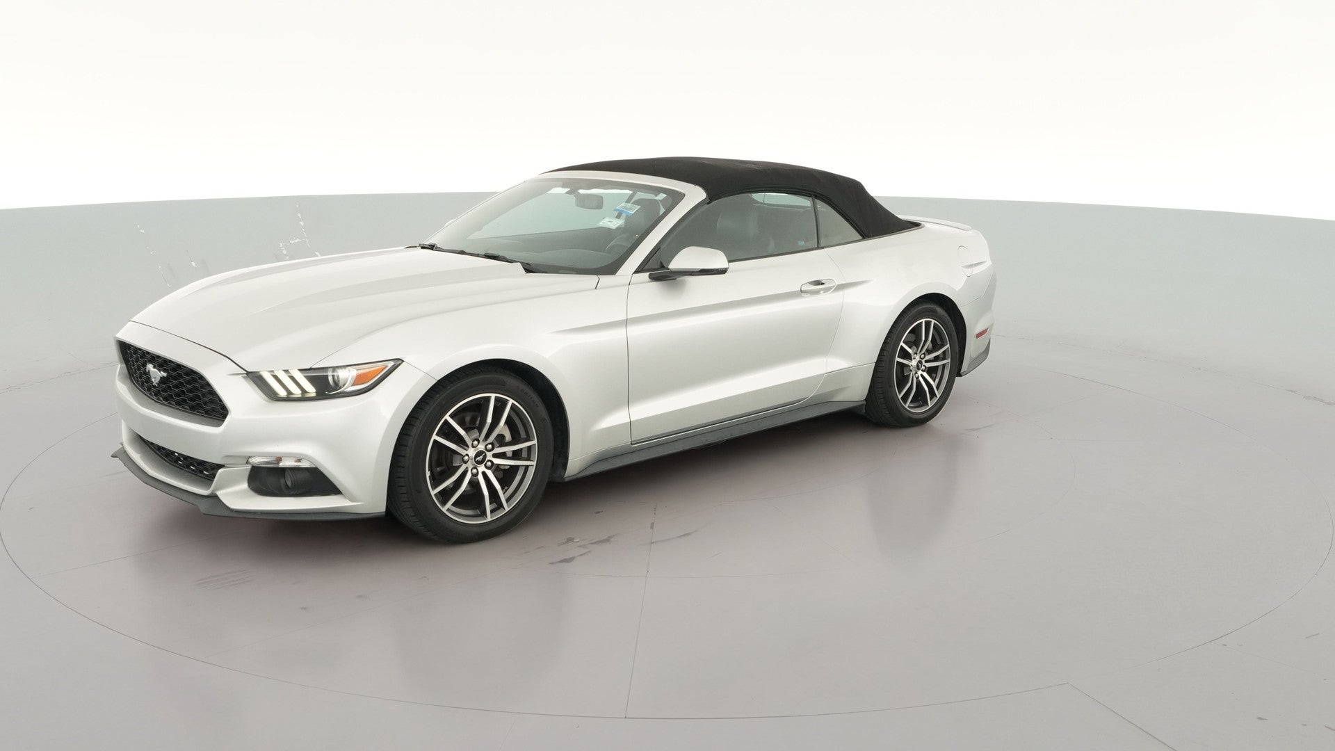 2016 Ford Mustang vehicle photo