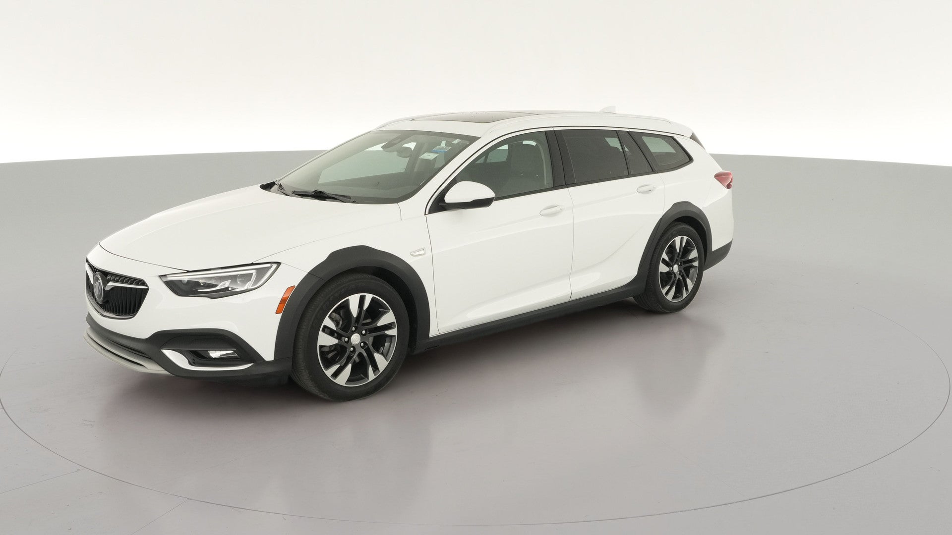 2019 Buick Regal TourX vehicle photo