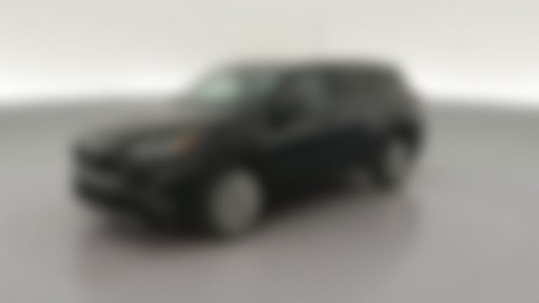 2024 Toyota Highlander vehicle photo