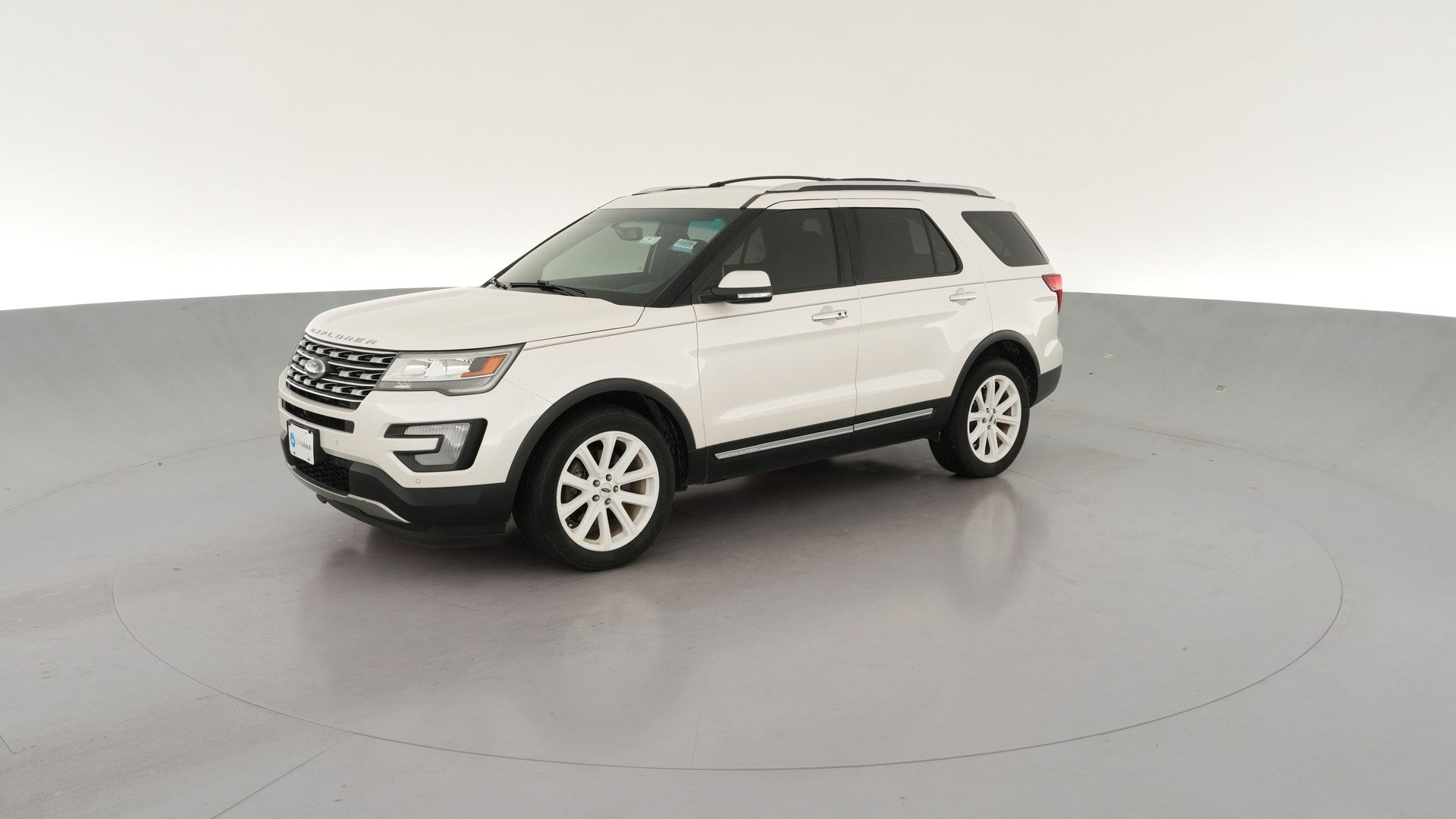 2016 Ford Explorer vehicle photo