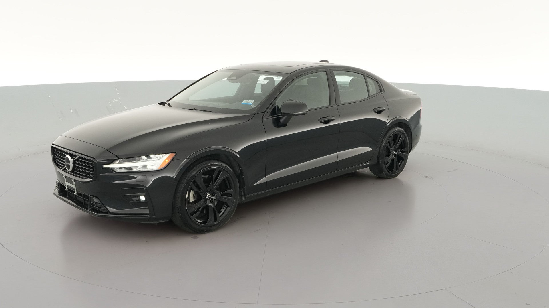 2024 Volvo S60 vehicle photo