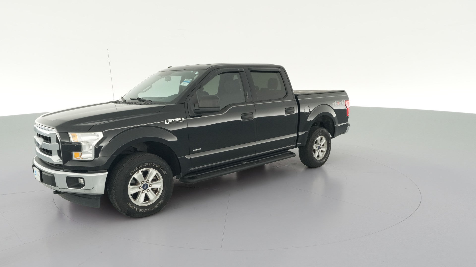 2017 Ford F150 SuperCrew Cab vehicle photo
