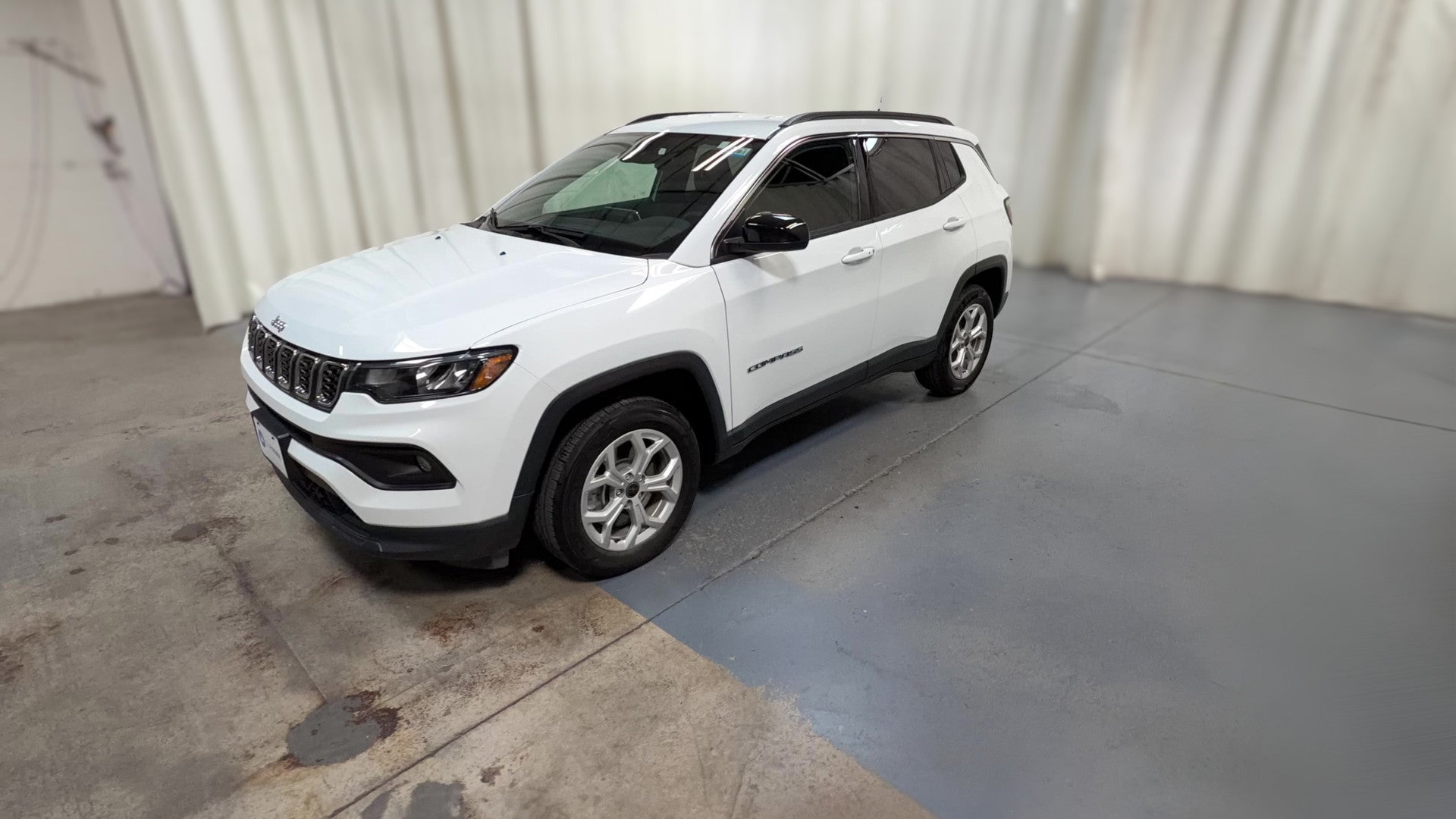 2025 Jeep Compass vehicle photo