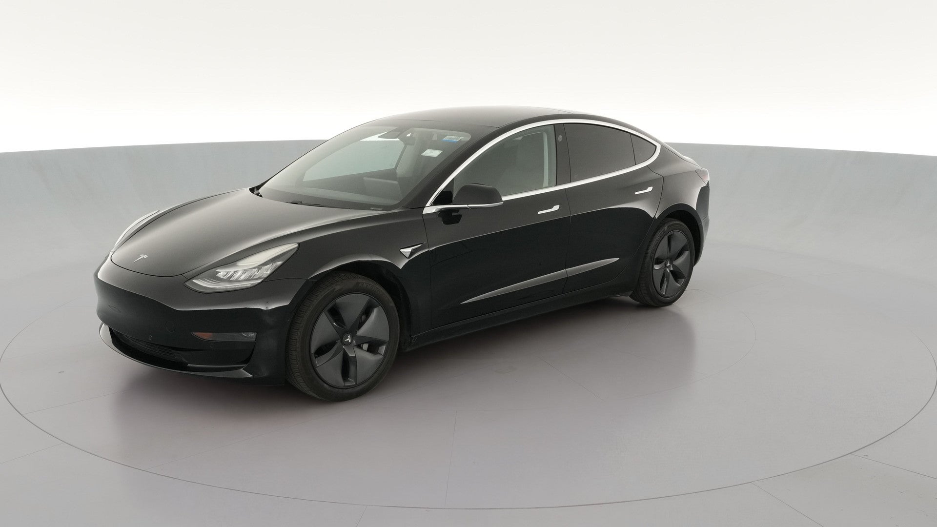2019 Tesla Model 3 vehicle photo