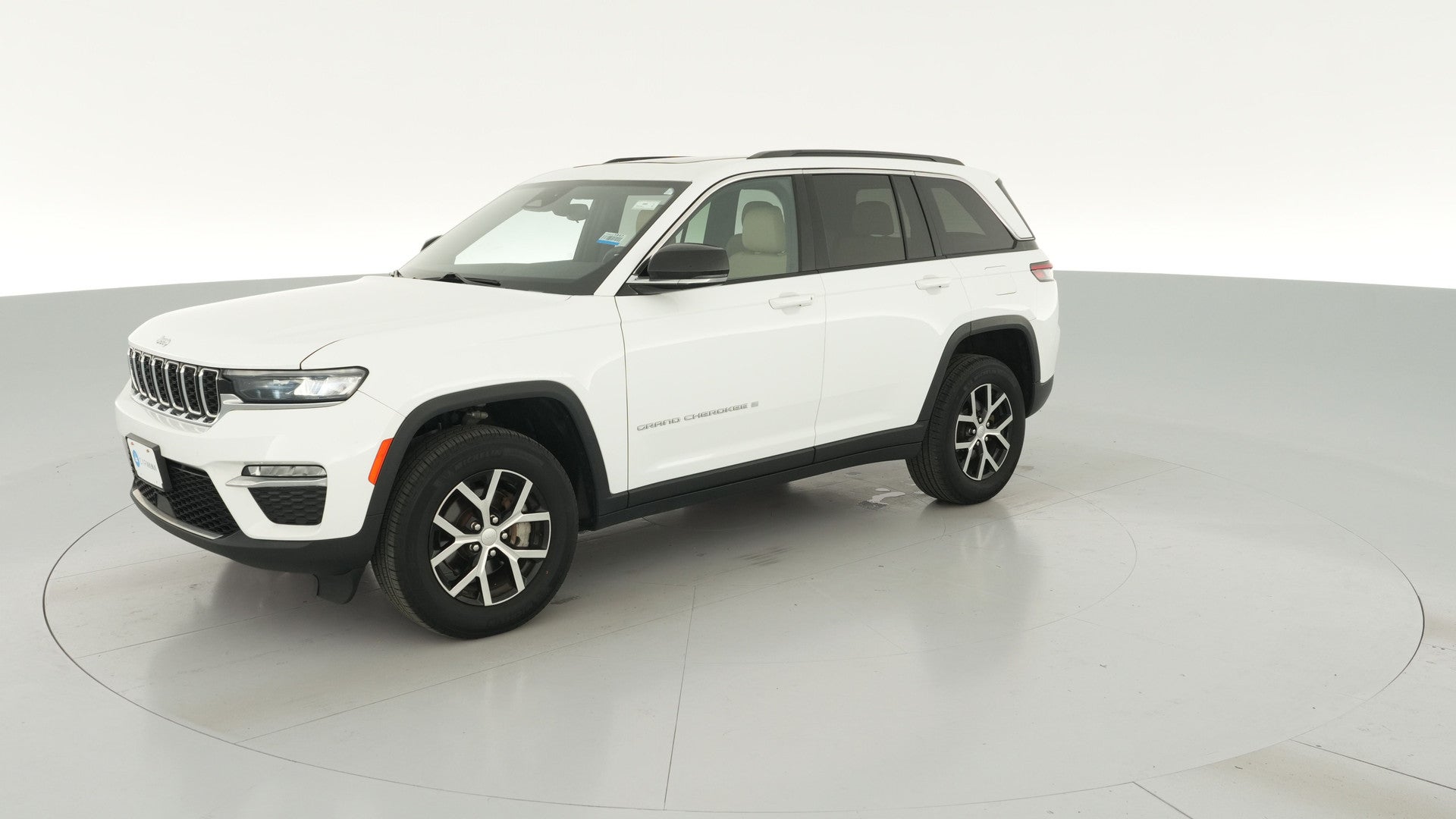 2024 Jeep Grand Cherokee vehicle photo